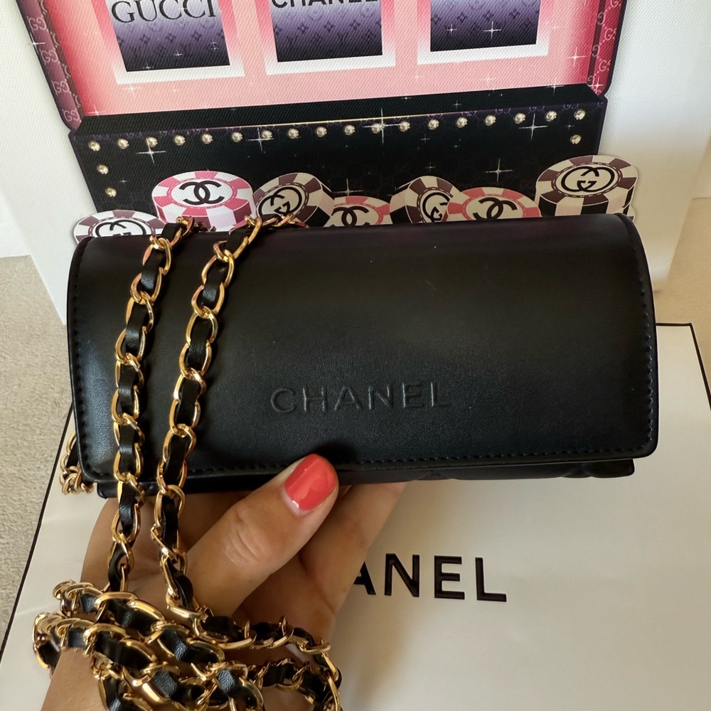 CHANEL Black Leather Sunglasses Case with Chain - Picture 11 of 12